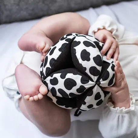 Etta Loves Animal Sensory Grasp Ball