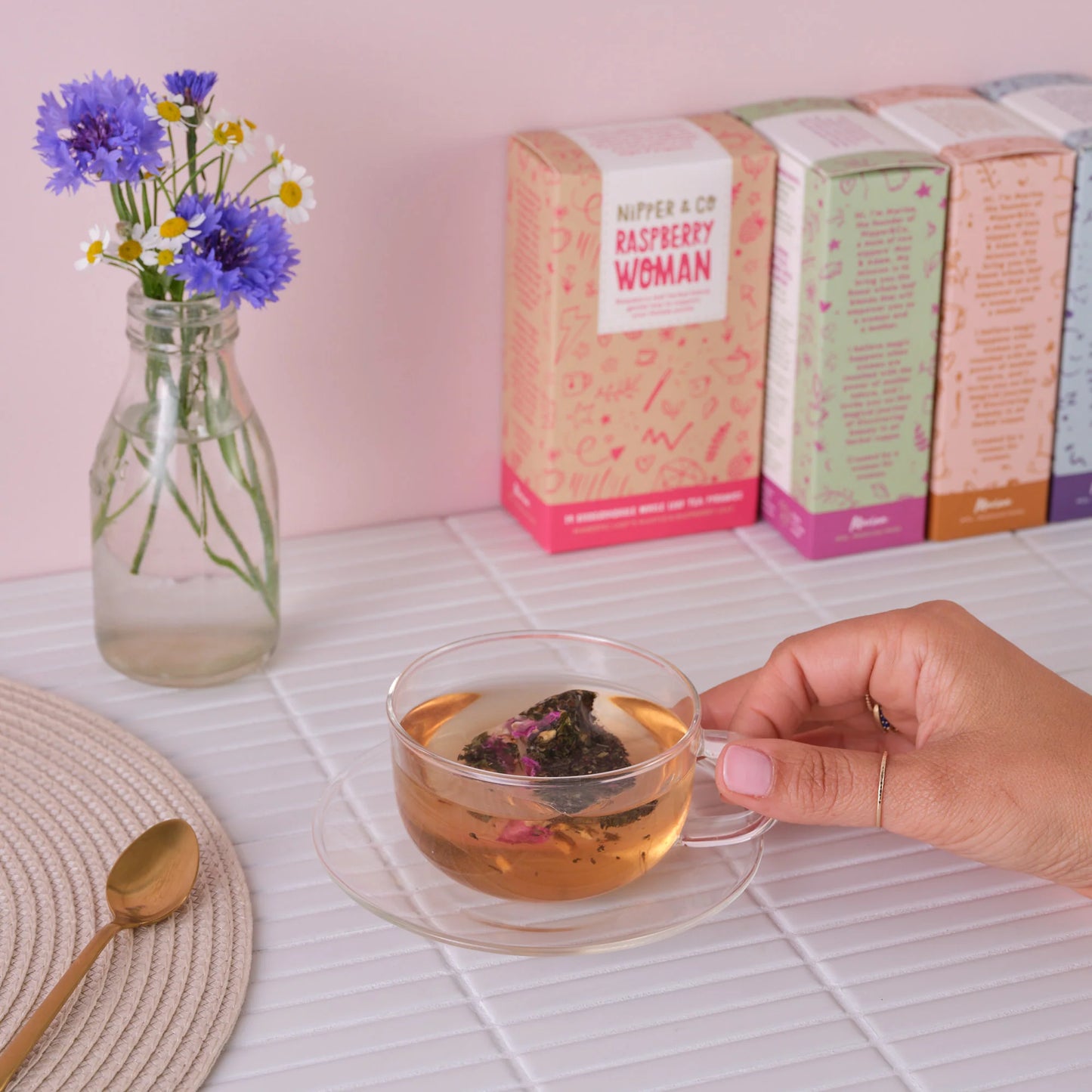 Nipper & Co. Raspberry Leaf Infusion