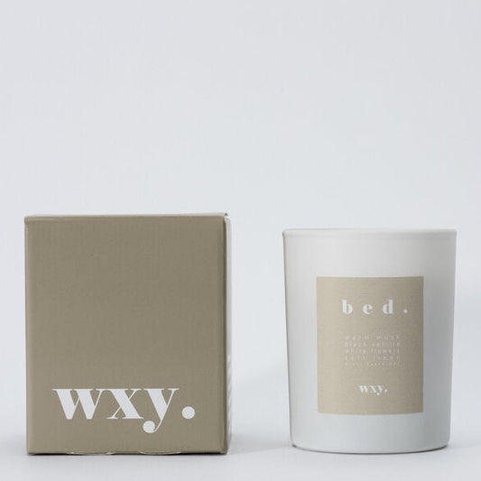 wxy. warm musk + black vanilla candle